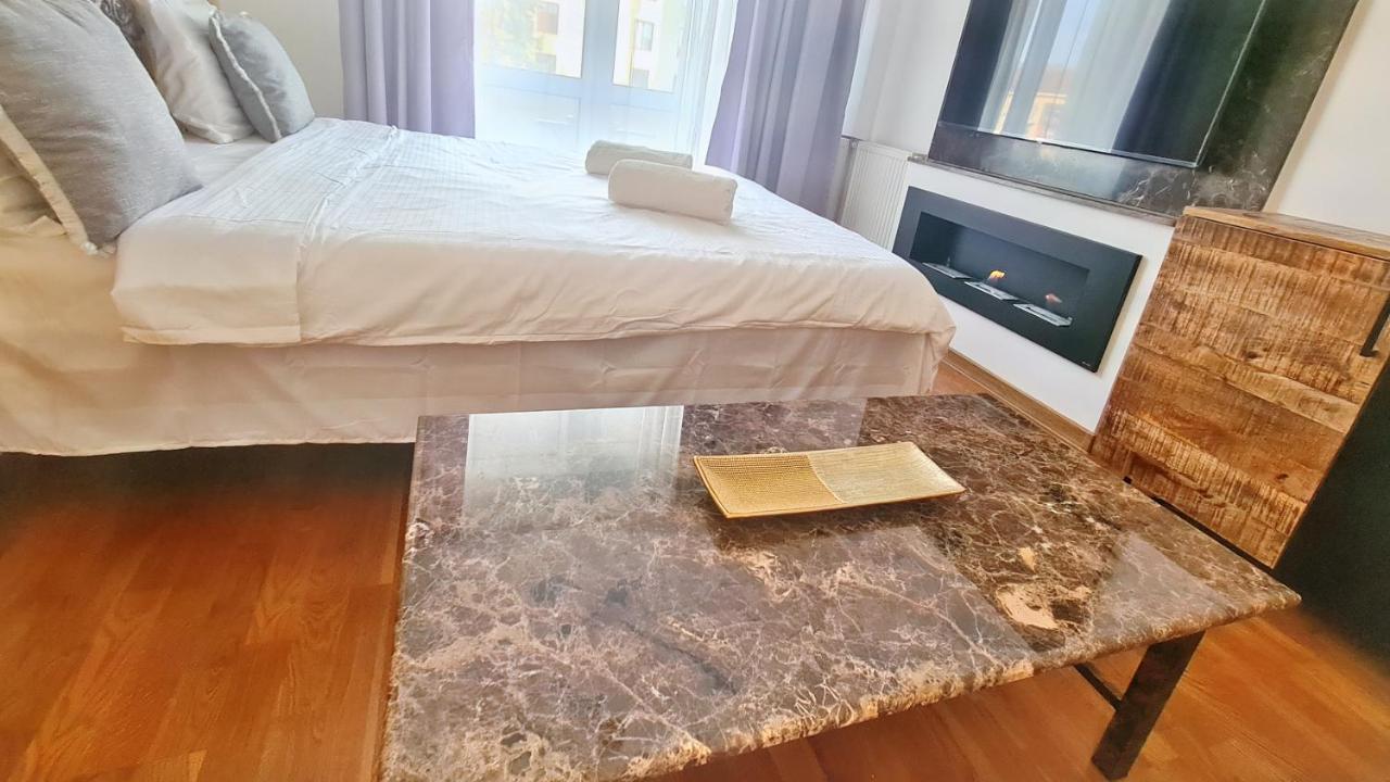 Main Square 5 Star Luxury Apartment With View Клуж-Напока Экстерьер фото